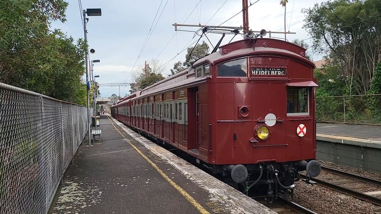 Sunday Morning Trains To The Seaside Was Controversial In 1928